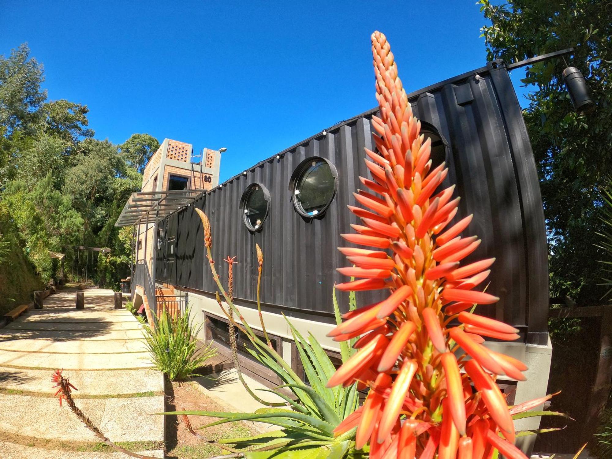 Отель Casa Container 80 Кампус-ду-Жордау Экстерьер фото
